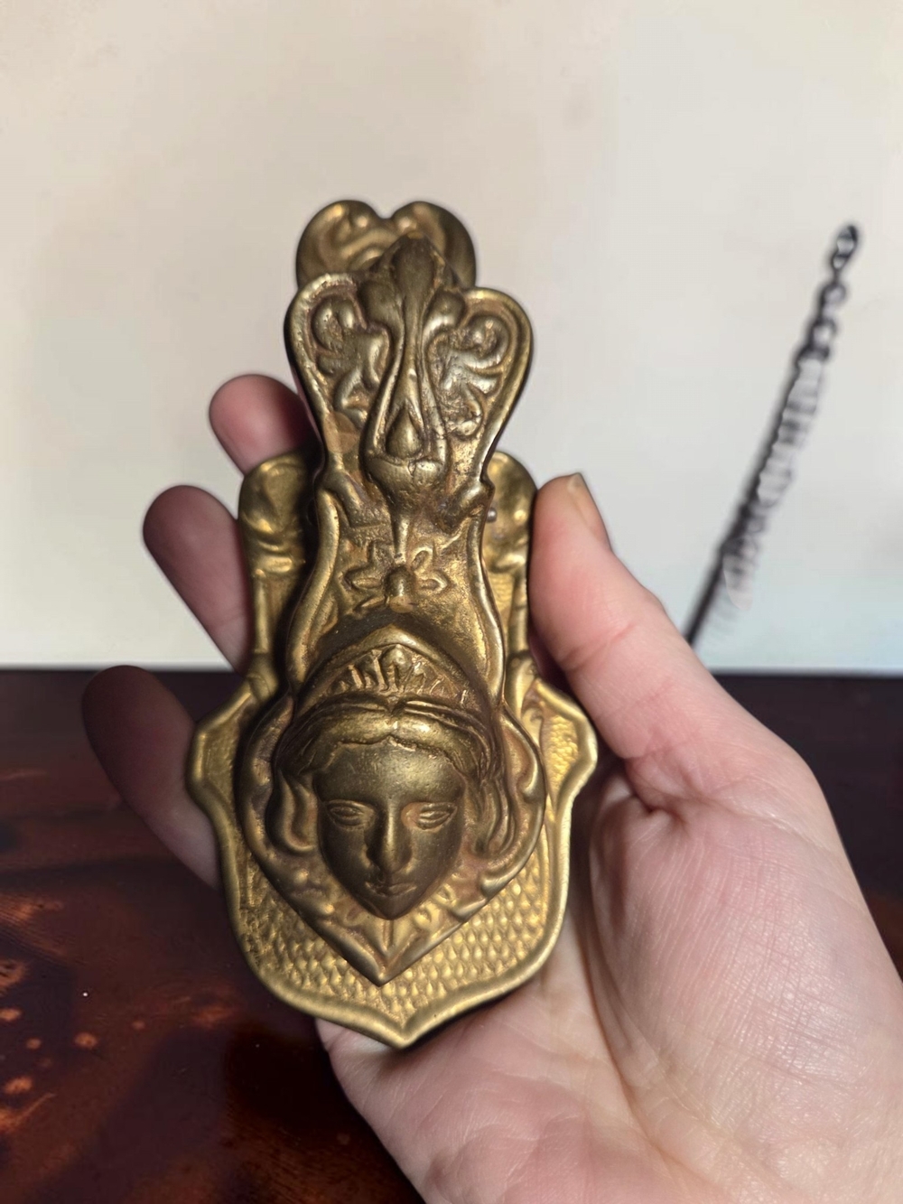 Antique Style/Vintage Gold Brass Partter Clip.